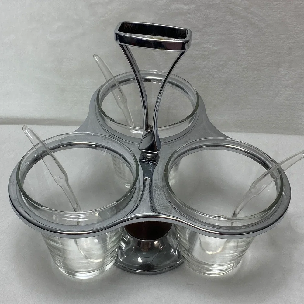 The Unbranded Brand set vintage